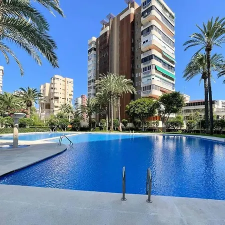 Encantador Y Coqueto Loft A 8 Min. De La Playa.