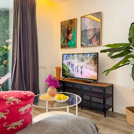 Encantador Y Coqueto Loft A 8 Min. De La Playa. Apartamento *