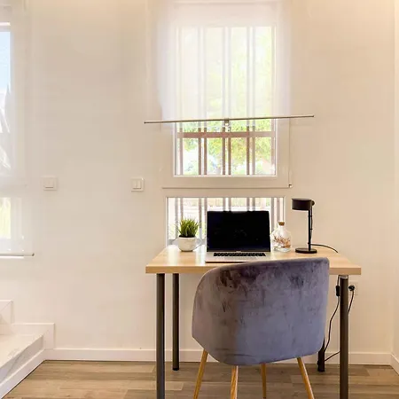 Encantador Y Coqueto Loft A 8 Min. De La Playa. Apartamento